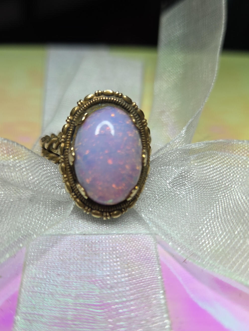 Vintage 75+ Yrs Old! West German Dragon’s Breath Glass Cabochon Brass Ring